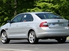 2013-skoda-rapid-06